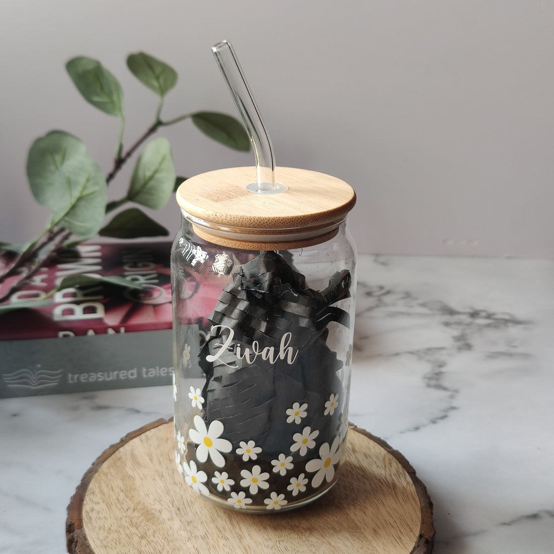 White Daisy Flower Glass Tumbler with Personalisation - Clear 540ml