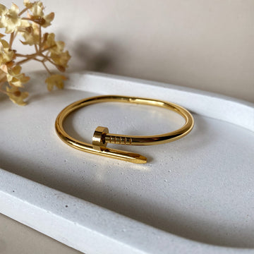 Golden Nail Kada