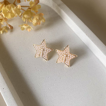 Pearl Star Stud Earrings