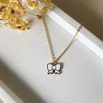 White Mini Bow Pendant Anti-Tarnish Chain Necklace – Gold-Toned Cute Minimal Everyday Charm Jewellery
