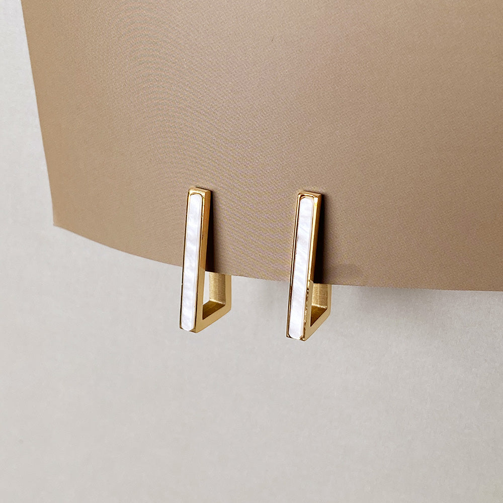 Elegant Pearl Bar Drops Earrings