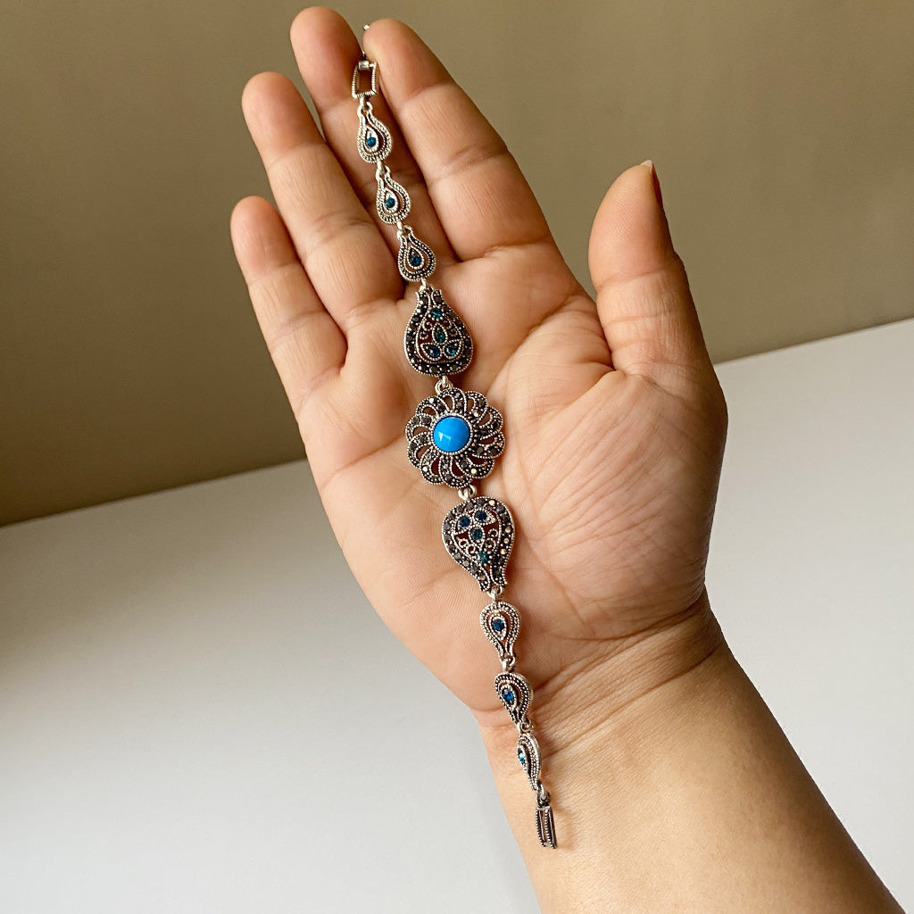 Neelam Paisley Bracelet