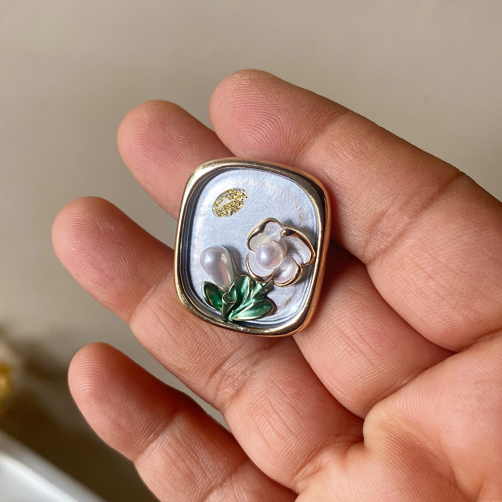 Secret Garden Frames Stud Earrings
