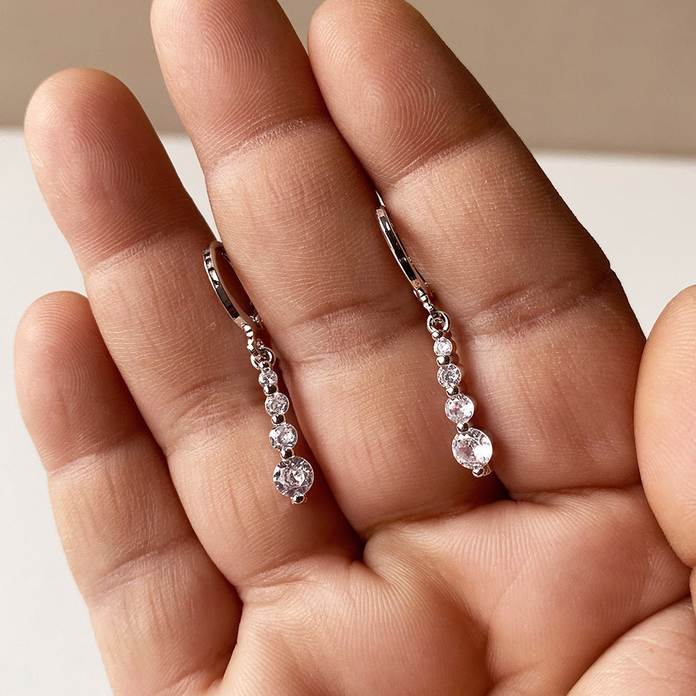 Falling Diamonds Earrings - Silver (Anti-Tarnish)