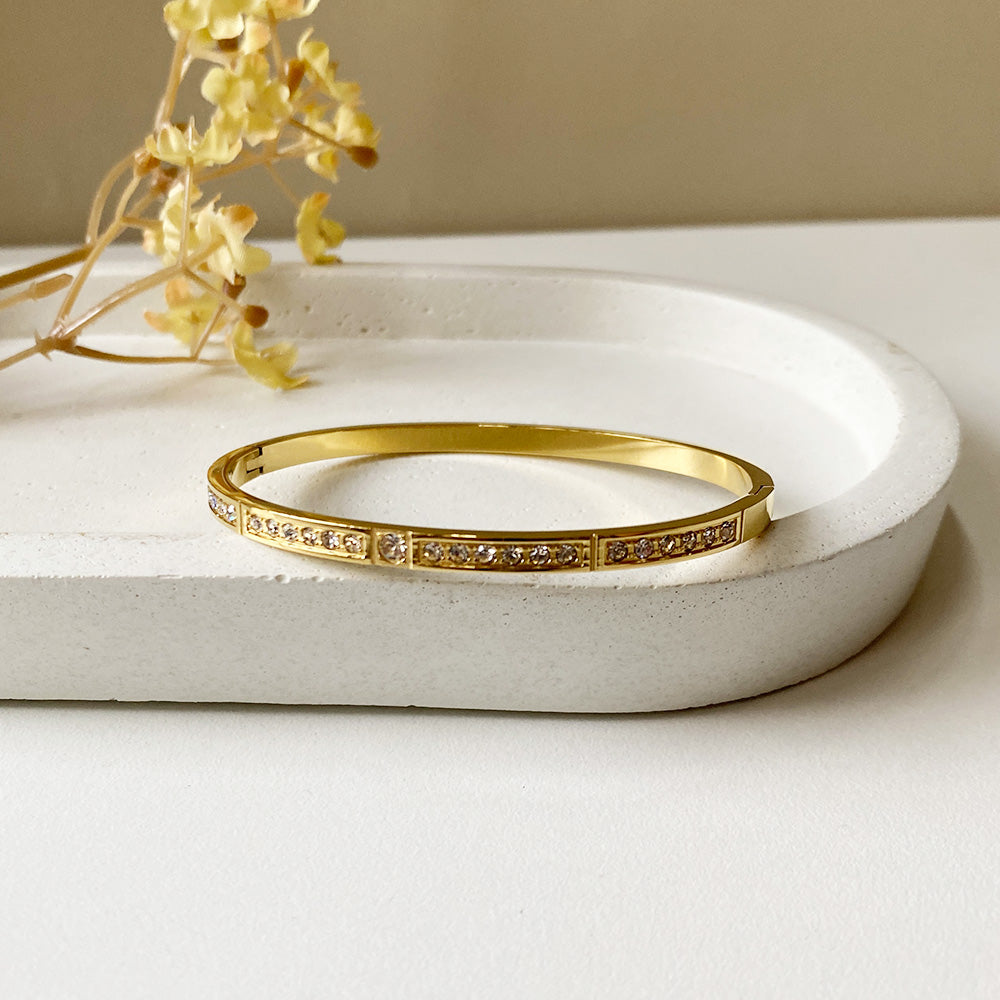 Lustre Line Kada
