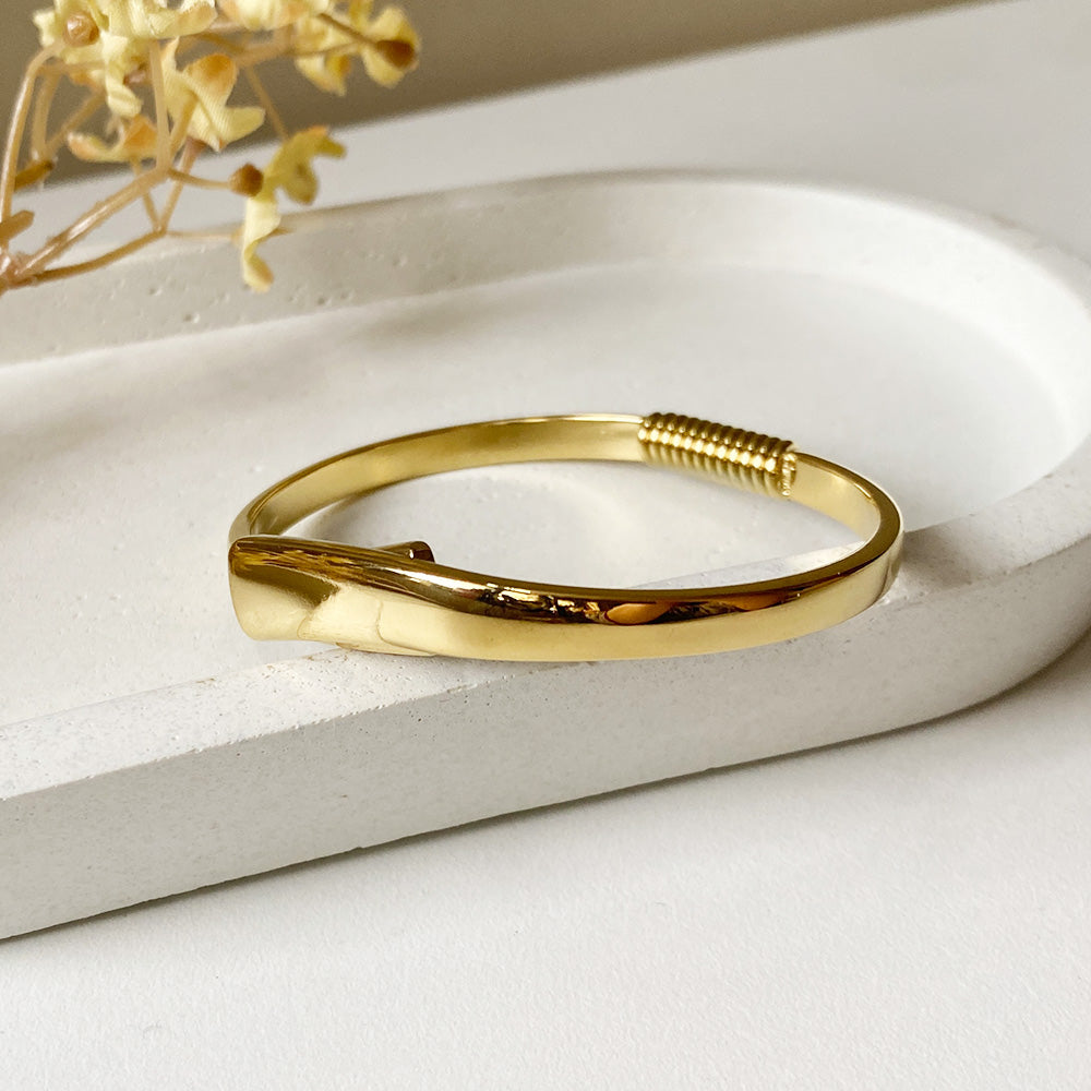 Sculpted Wrap Kada