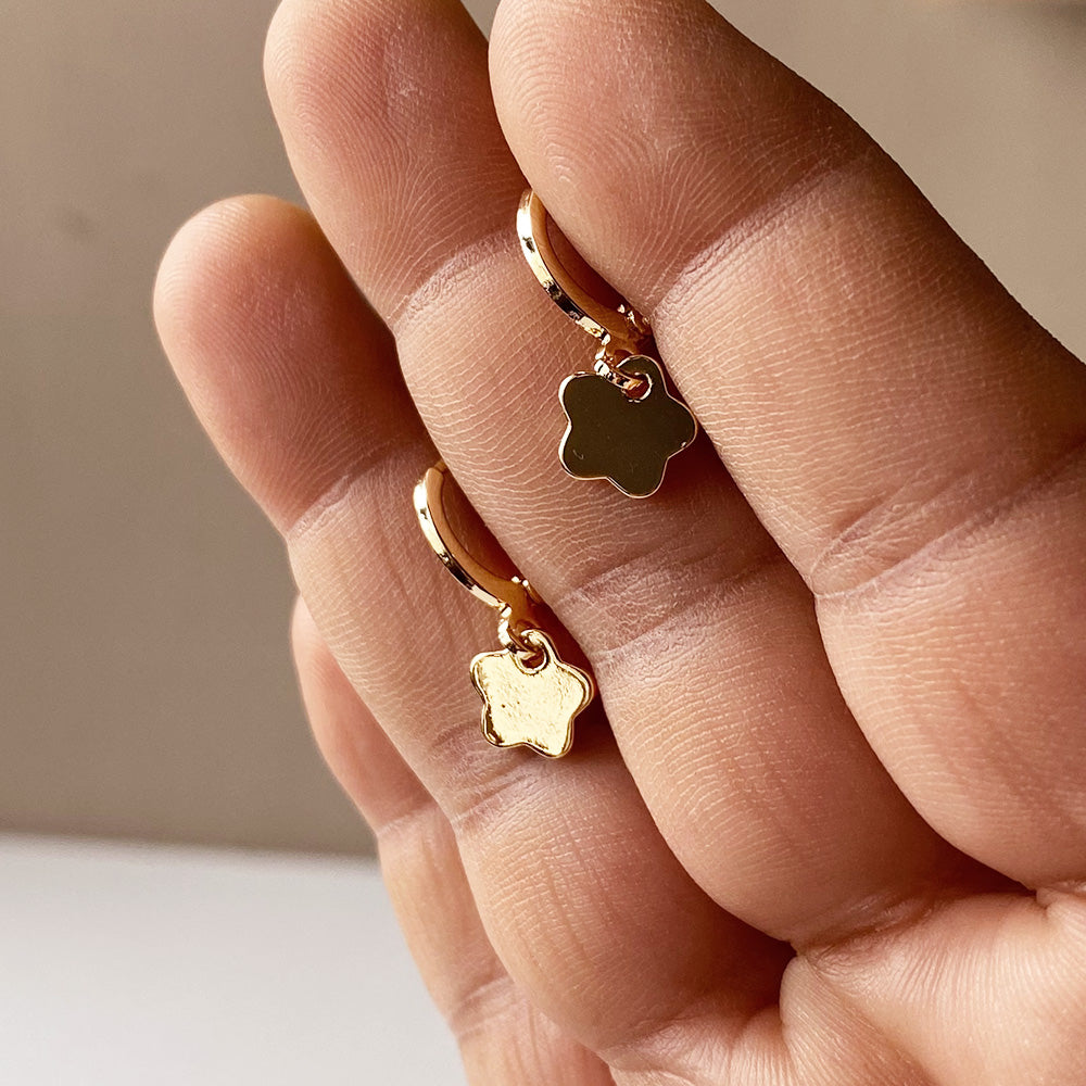 Wish Star Earrings - Gold (Anti-Tarnish)