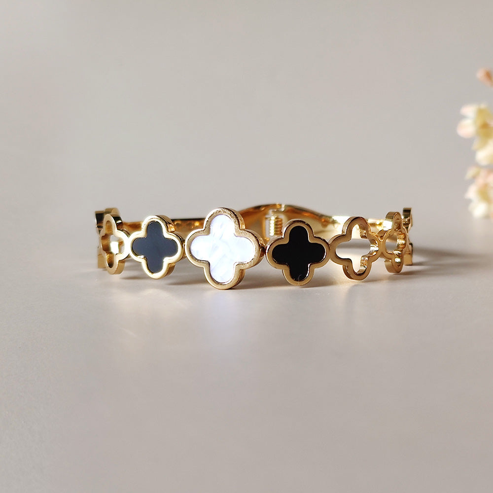 Clover Luxe Bangle