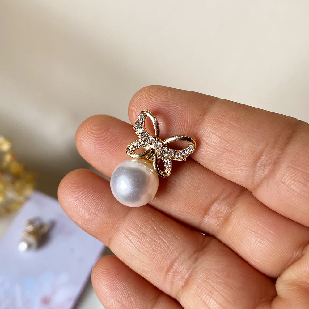 Golden Ribbon Pearl Earrings