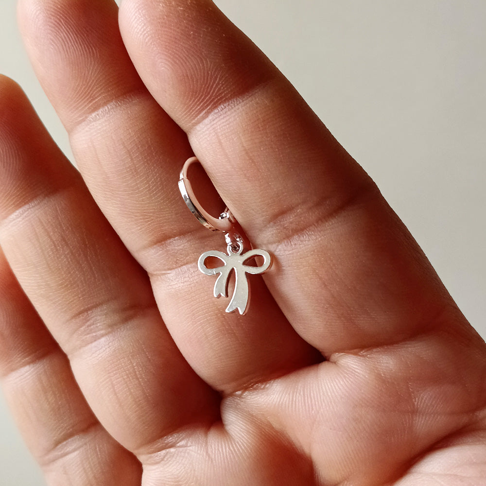 Mini Ribbon Drop Earrings - Silver
