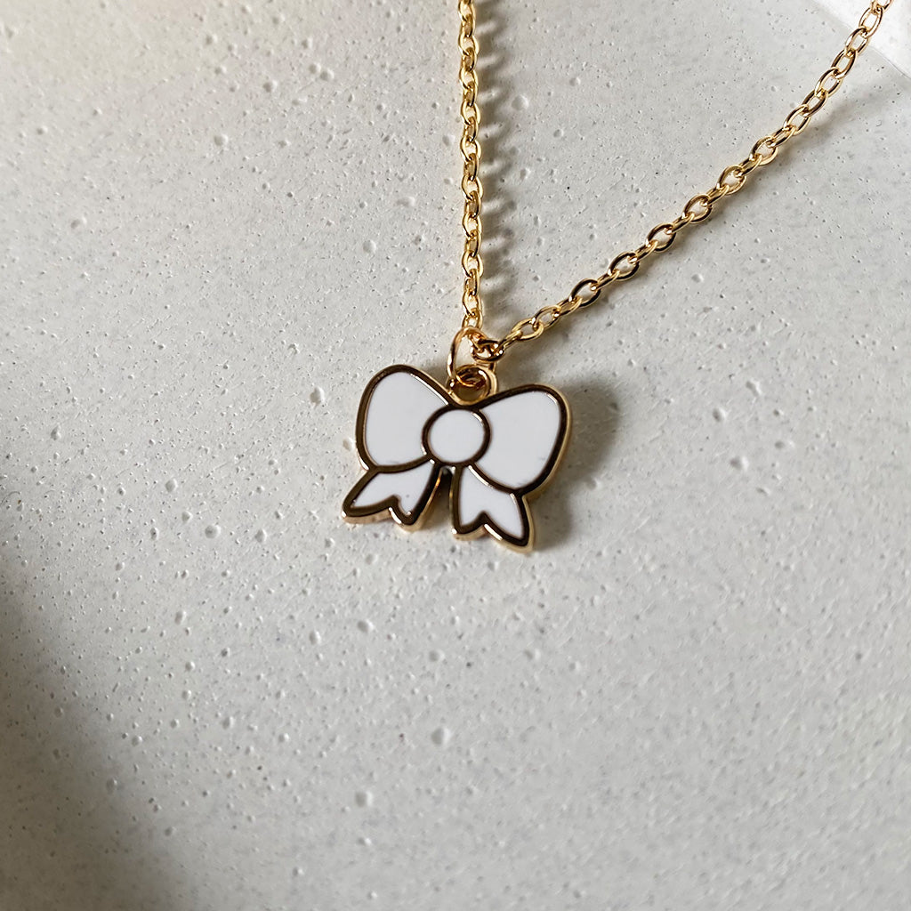 White Mini Bow Pendant Anti-Tarnish Chain Necklace – Gold-Toned Cute Minimal Everyday Charm Jewellery