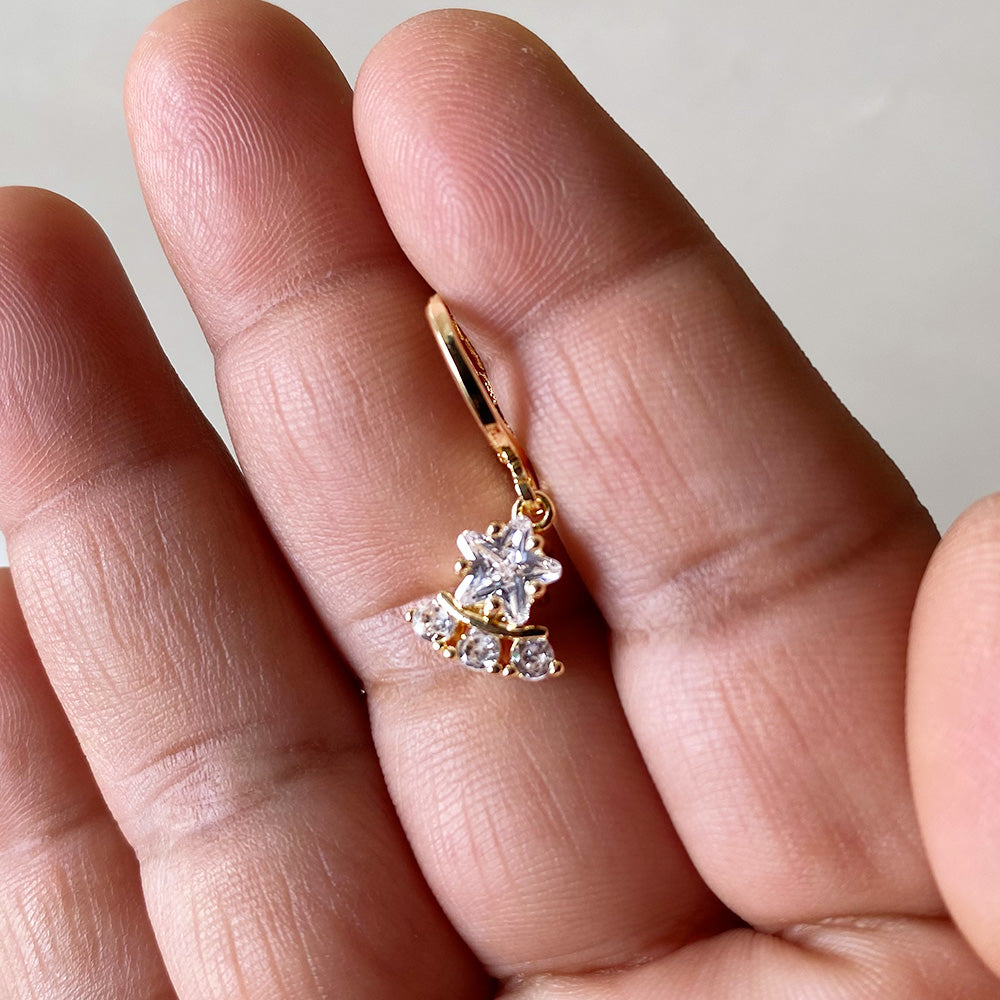 Elara Floral Spark Earrings