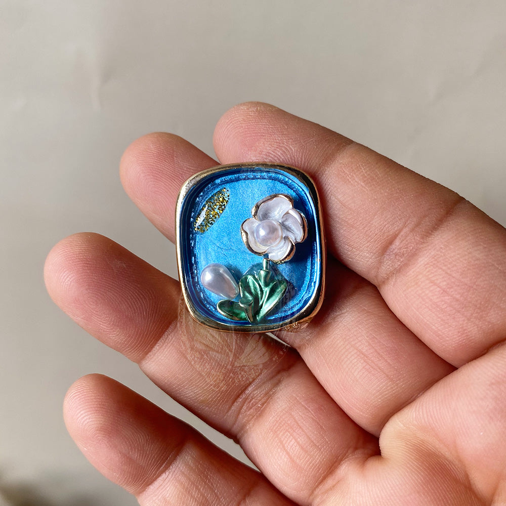 Secret Garden Frames Stud Earrings