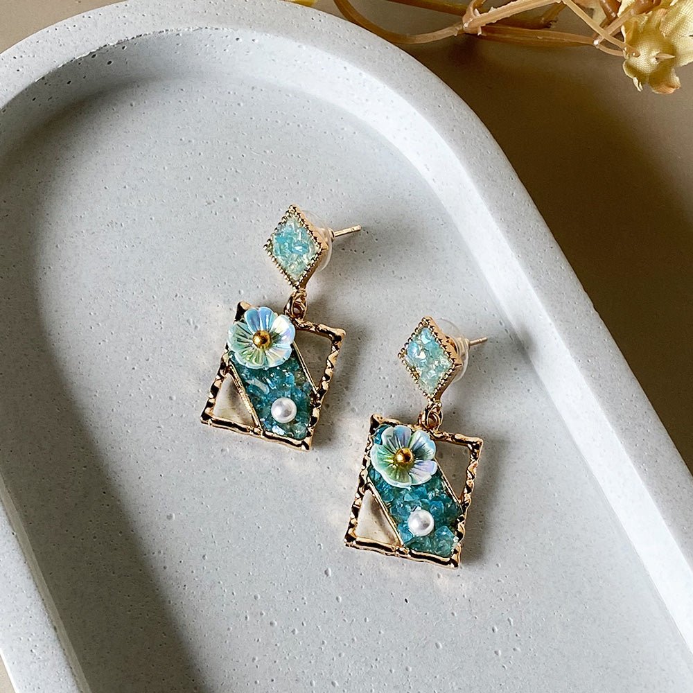 Floral Dream Frame Earrings