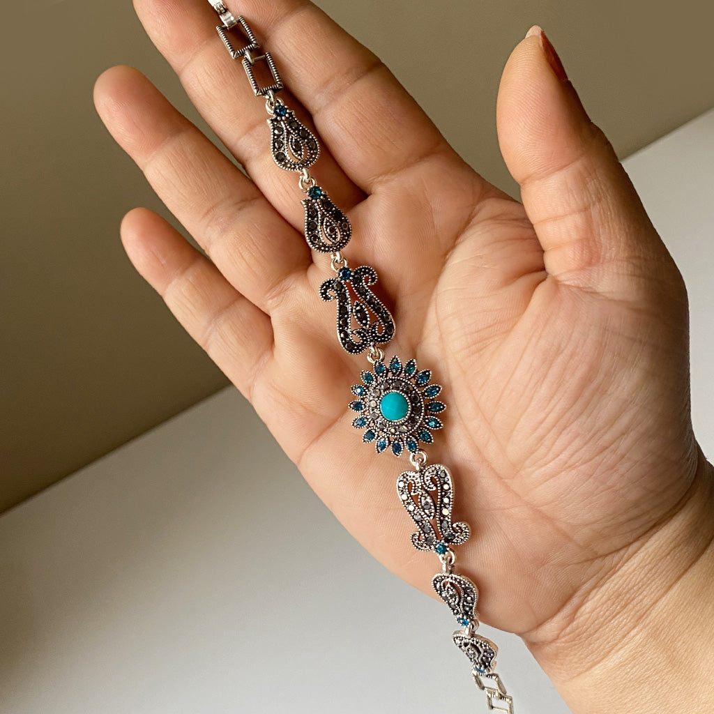 Neel Kamal Bracelet