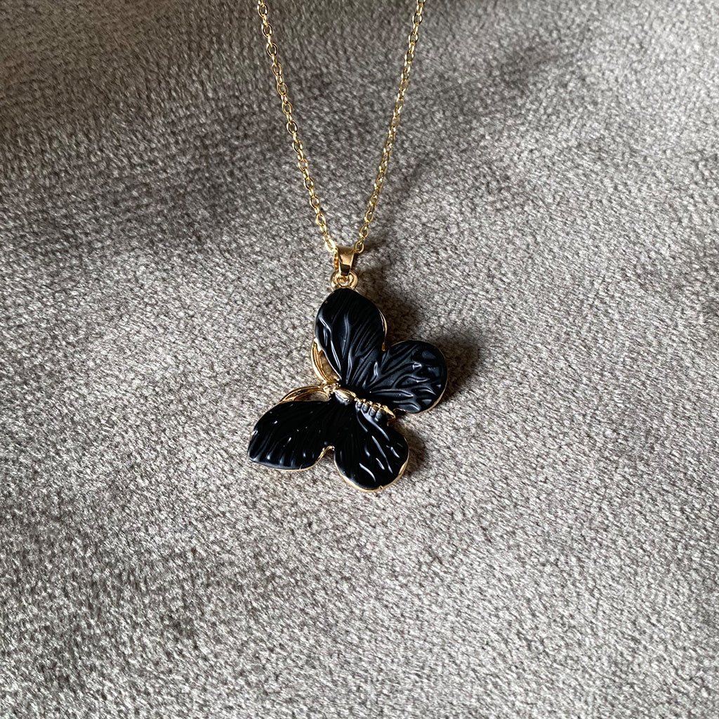 Black Butterfly Pendant Anti-Tarnish Chain Necklace – Gold-Toned Pearl Finish Minimal Charm Jewellery
