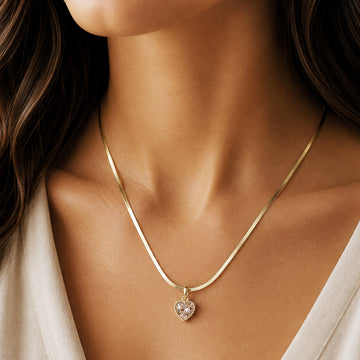 Crystal Heart Glow Necklace
