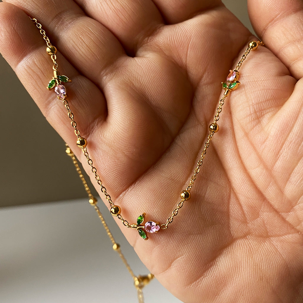 Tulip Trail Necklace