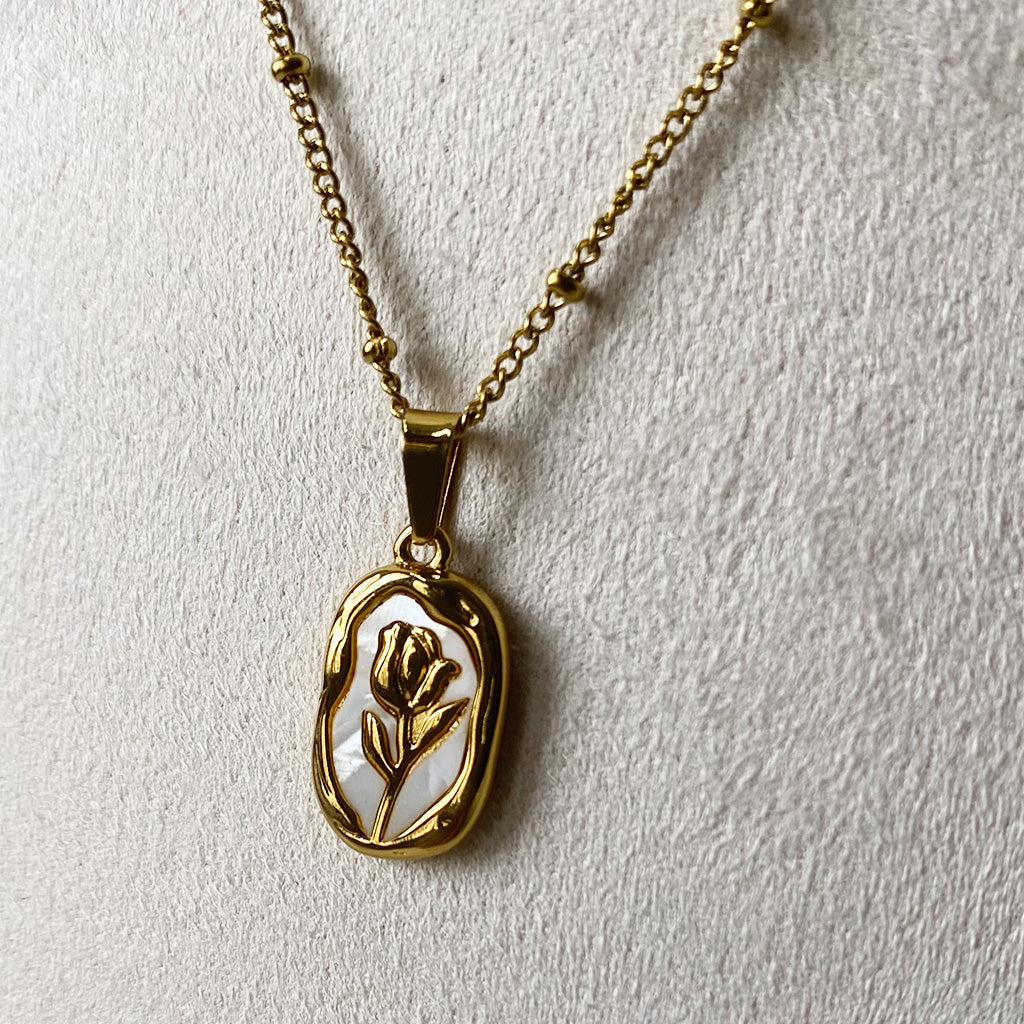 Ivory Rose Medallion Necklace