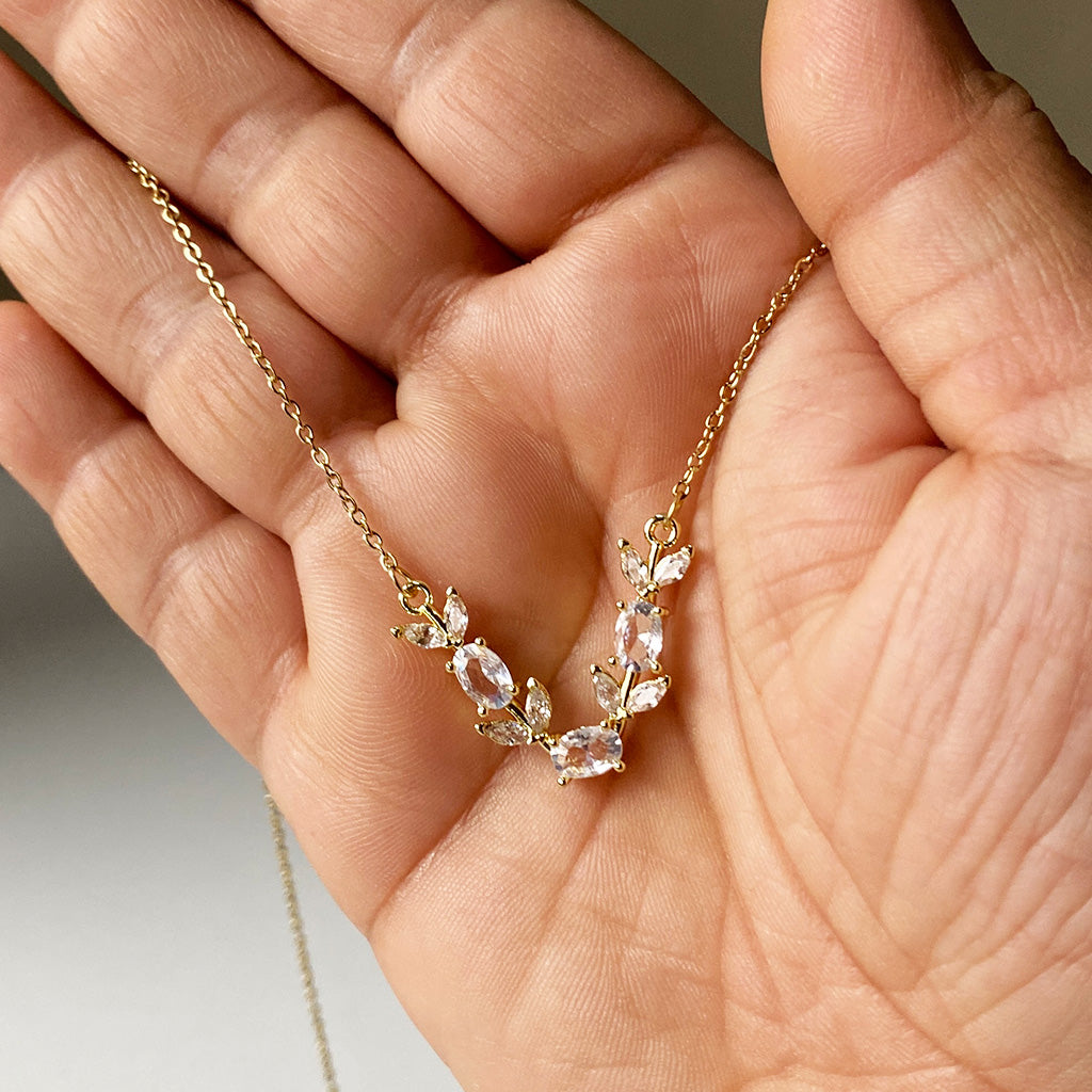 Tulip Vine Necklace