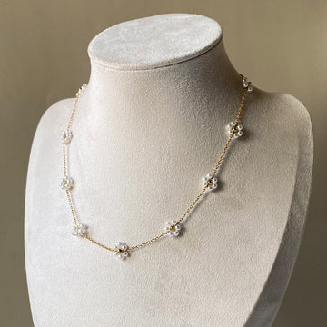 Pearl Daisy Chain Necklace