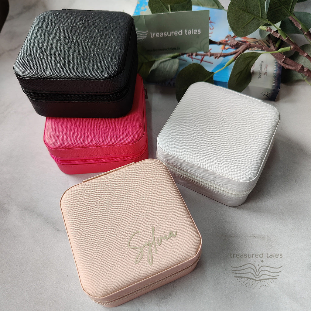 Personalised Mini Travel Jewellery Box – Compact Organizer for Rings, Earrings & Necklaces