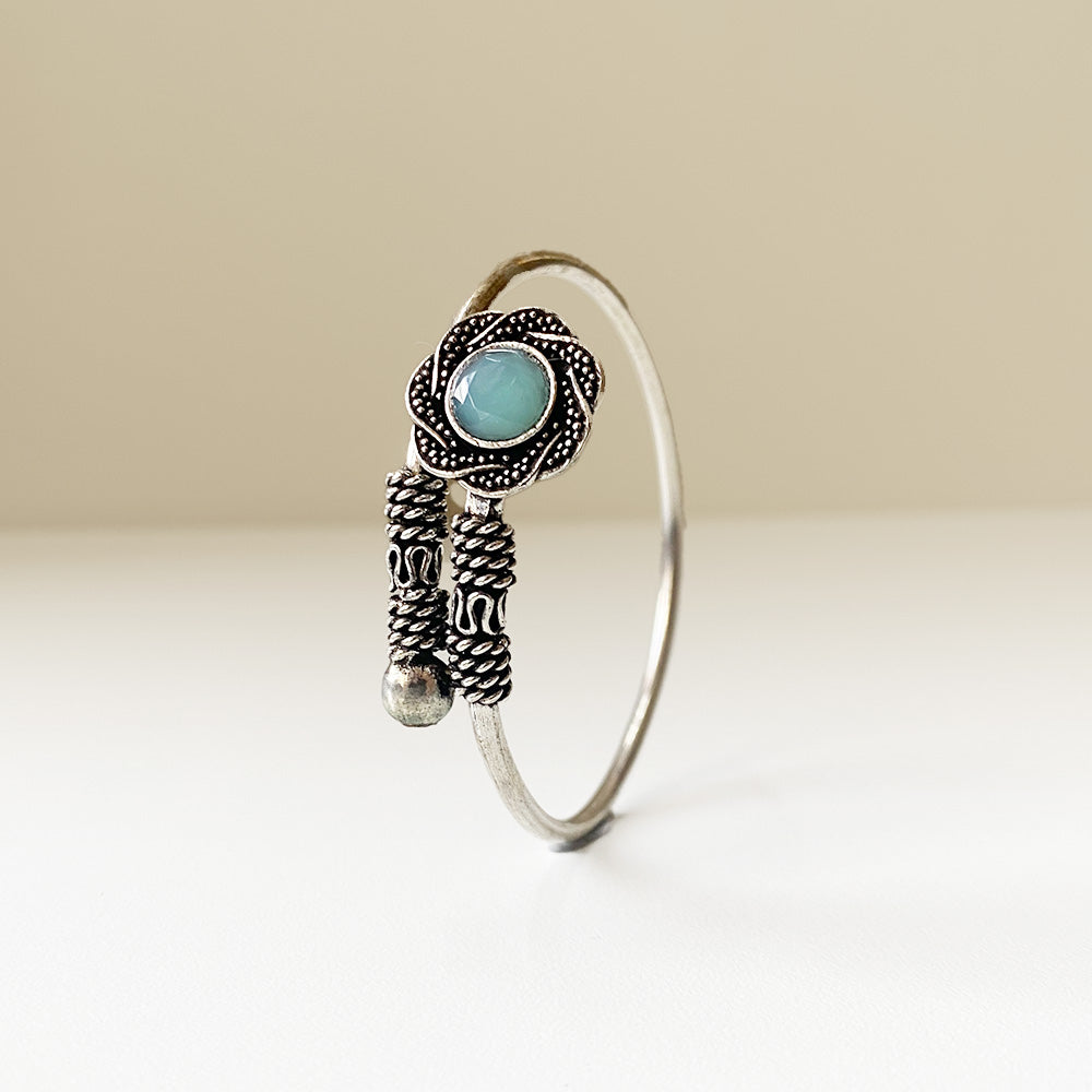 Aabha Floral Stone Kada