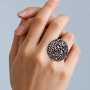 Zoya Paisley Ring