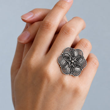 Padma Bloom Ring