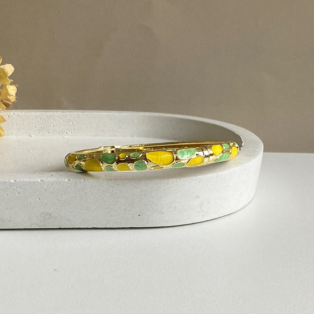 Pebble Meenakari Kada