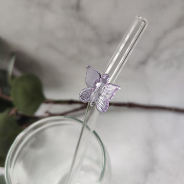 Reusable Clear Glass Straw with Purple Butterfly, Vibrant and Adorable Butterfly Straw – Ideal for Smoothies, Milkshakes, Juices, Teas, Parties, and Gift-Giving