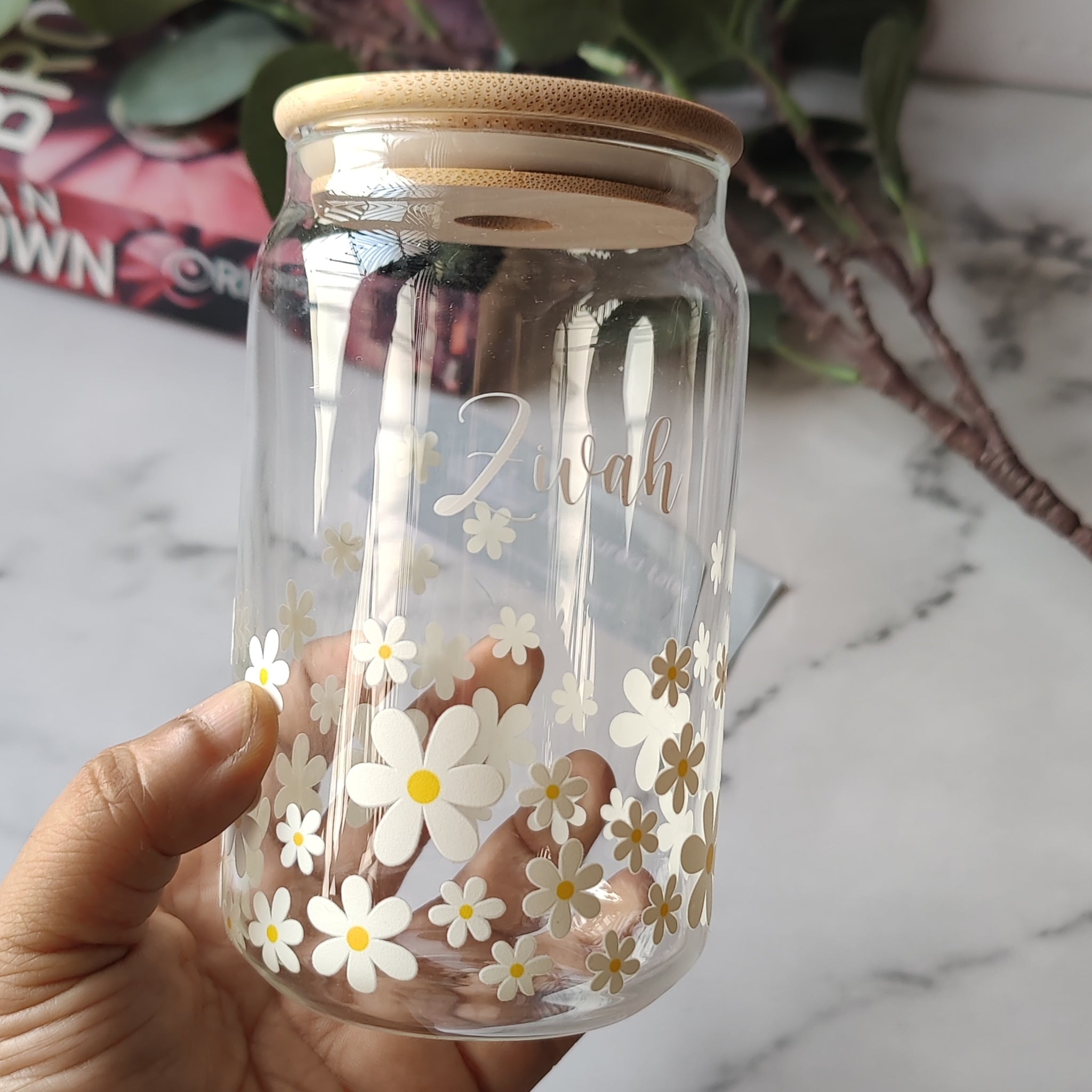 White Daisy Flower Glass Tumbler with Personalisation - Clear 540ml